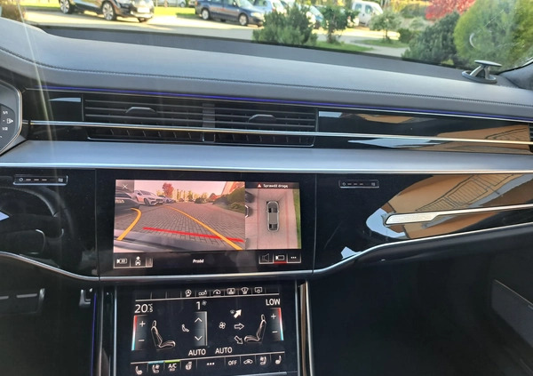 Audi S8 cena 429999 przebieg: 99000, rok produkcji 2020 z Wałbrzych małe 596